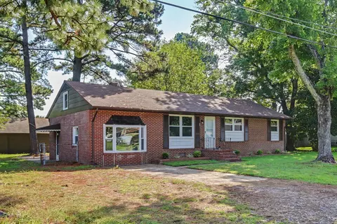 116 Bailey Rd, Yorktown, VA 23692