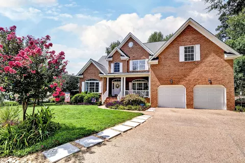 Exterior - 103 Sloop Ct, Williamsburg, VA 23185 photo 3 of 17