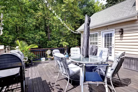 Exterior - 103 Sloop Ct, Williamsburg, VA 23185 photo 15 of 17