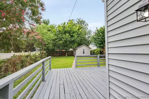Exterior - 117 Pochin Pl, Hampton, VA 23661 photo 3 of 4