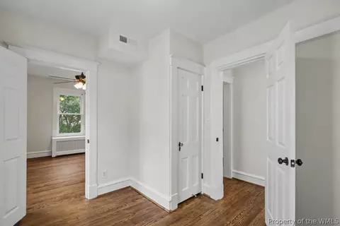Entry Way - 117 Pochin Pl, Hampton, VA 23661 photo 4 of 4