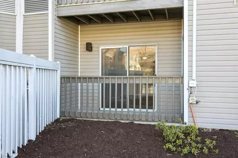 Exterior - 89 Cape Dorey Dr #3A, Hampton, VA 23666 photo 2 of 3