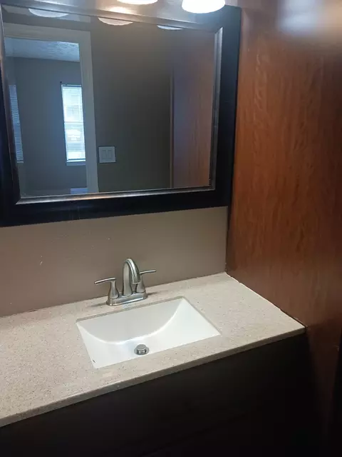 Bath - 89 Cape Dorey Dr #3A, Hampton, VA 23666 photo 3 of 3