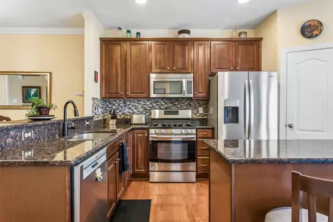 Kitchen - 100 Park Pl, Williamsburg, VA 23185 photo 2 of 5