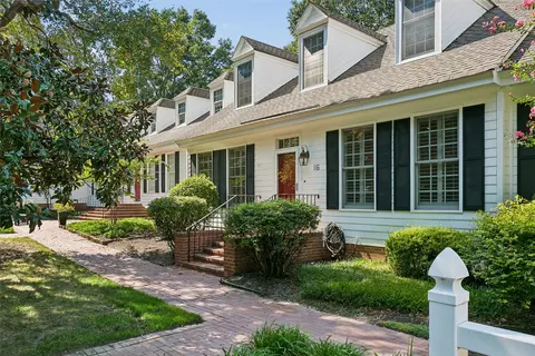 Exterior - 116 Par Dr, Williamsburg, VA 23188 photo 1 of 8