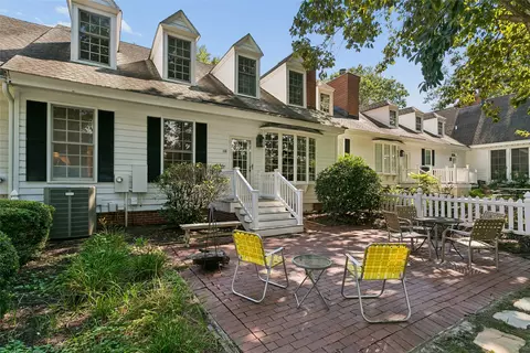 Exterior - 116 Par Dr, Williamsburg, VA 23188 photo 4 of 8