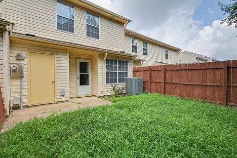 Exterior - 37 S Gawain Way, Hampton, VA 23669 photo 6 of 6