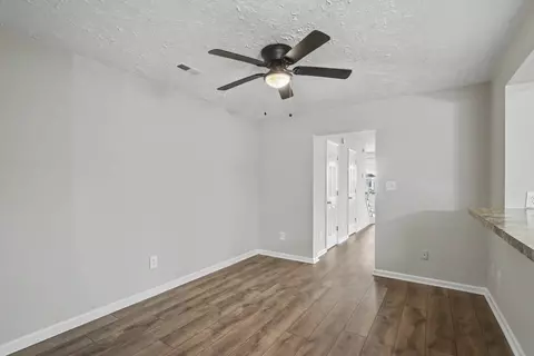 Entry Way - 37 S Gawain Way, Hampton, VA 23669 photo 2 of 2