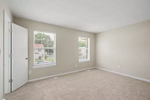 Bedroom - 37 S Gawain Way, Hampton, VA 23669 photo 1 of 6