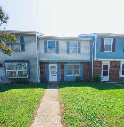 1337 Peabody Dr, Hampton, VA 23666