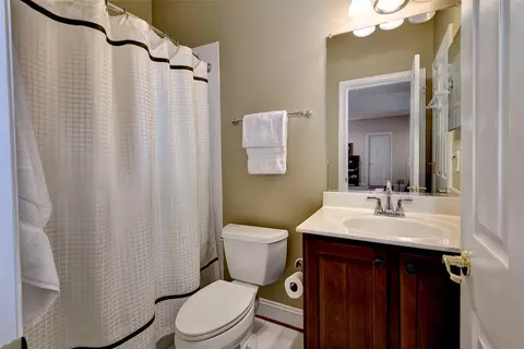 Bath - 4235 Old Lock Rd, Williamsburg, VA 23185 photo 5 of 5