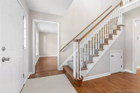 Entry Way - 20 Rhoda Ct, Hampton, VA 23664 photo 2 of 7