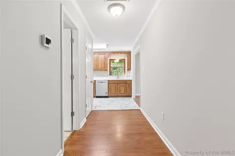 Entry Way - 20 Rhoda Ct, Hampton, VA 23664 photo 3 of 7