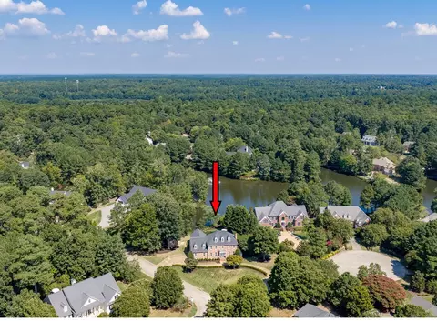 View/Area - 2900 Thomas Smith Ln, Williamsburg, VA 23185 photo 2 of 7
