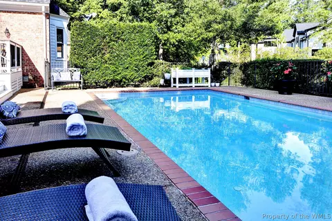 Exterior - 2900 Thomas Smith Ln, Williamsburg, VA 23185 photo 11 of 15
