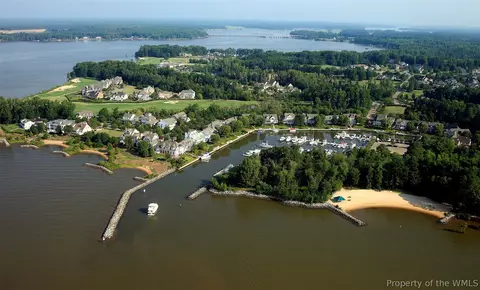 View/Area - 2900 Thomas Smith Ln, Williamsburg, VA 23185 photo 4 of 7