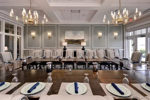 Dining - 2900 Thomas Smith Ln, Williamsburg, VA 23185 photo 4 of 7