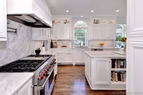 Kitchen - 2900 Thomas Smith Ln, Williamsburg, VA 23185 photo 5 of 9