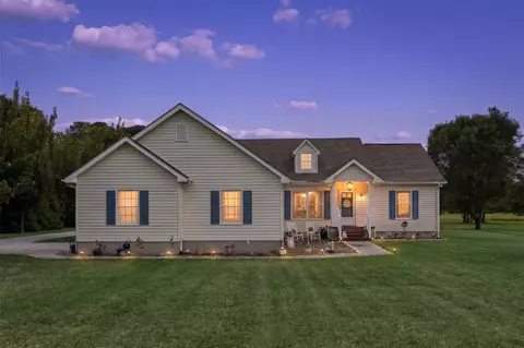 2507 Townfield Dr, Cape Charles, VA 23310