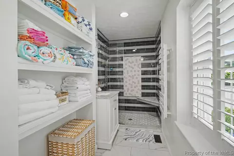 Bath - 70 Old Meribeth Rd, Hampton, VA 23669 photo 5 of 8