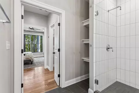 Entry Way - 7097 Ware House Rd, Gloucester, VA 23061 photo 7 of 9
