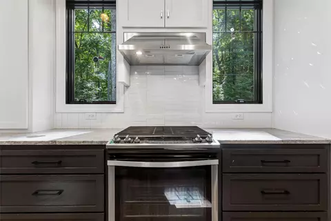 Kitchen - 7097 Ware House Rd, Gloucester, VA 23061 photo 4 of 5