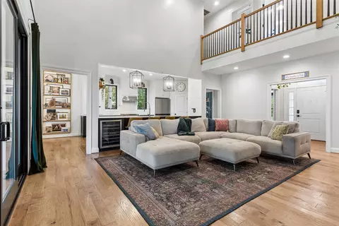 Living - 7097 Ware House Rd, Gloucester, VA 23061 photo 2 of 4
