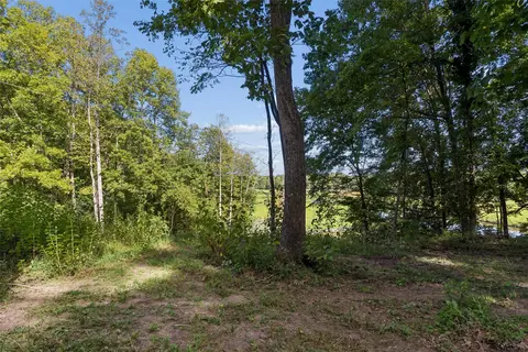 Exterior - 7097 Ware House Rd, Gloucester, VA 23061 photo 13 of 15