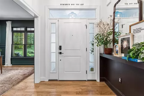 Entry Way - 7097 Ware House Rd, Gloucester, VA 23061 photo 3 of 9