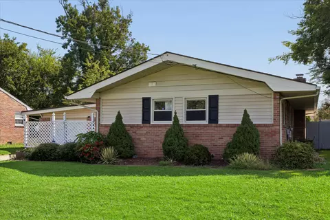 Exterior - 19 Prince James Dr, Hampton, VA 23669 photo 3 of 14