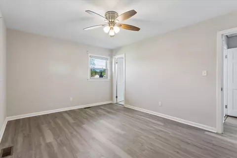 Bedroom - 19 Prince James Dr, Hampton, VA 23669 photo 2 of 4