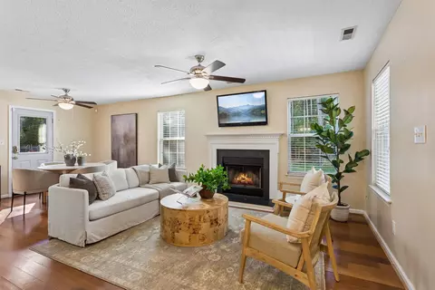 3884 Fox Run, Williamsburg, VA 23188