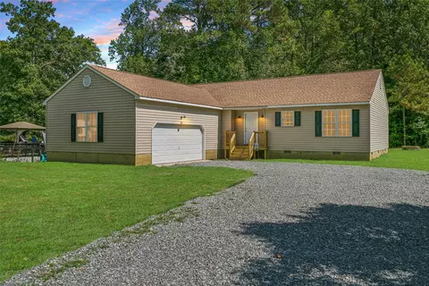 3313 Chickahominy Rd, Toano, VA 23168