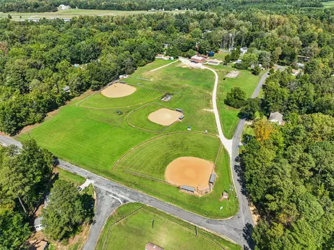 View/Area - 6038 Pine Rd, Quinton, VA 23141 photo 7 of 8