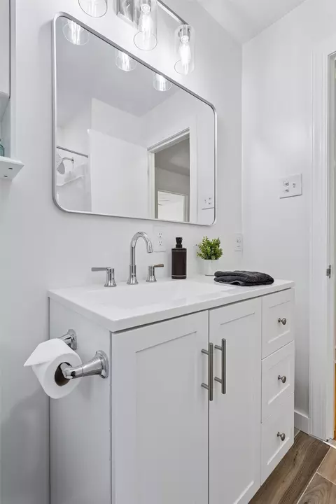 Bath - 6038 Pine Rd, Quinton, VA 23141 photo 6 of 6