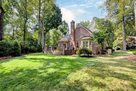 Exterior - 320 Yorkshire Dr, Williamsburg, VA 23185 photo 13 of 15
