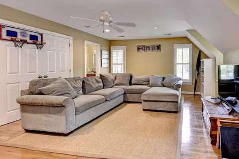 Other - 320 Yorkshire Dr, Williamsburg, VA 23185 photo 6 of 9