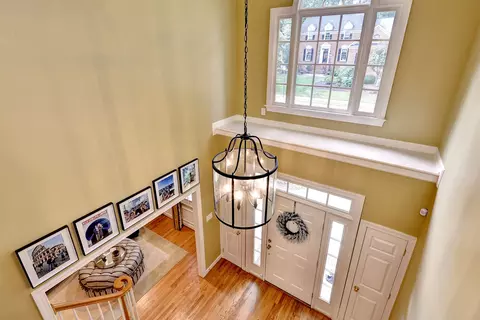 Entry Way - 320 Yorkshire Dr, Williamsburg, VA 23185 photo 4 of 4