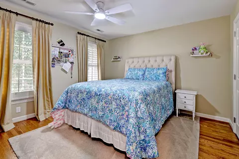 Bedroom - 320 Yorkshire Dr, Williamsburg, VA 23185 photo 3 of 5