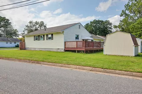 Exterior - 125 Pennwood Dr, Hampton, VA 23666 photo 8 of 8