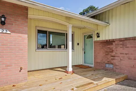 Exterior - 125 Pennwood Dr, Hampton, VA 23666 photo 5 of 8