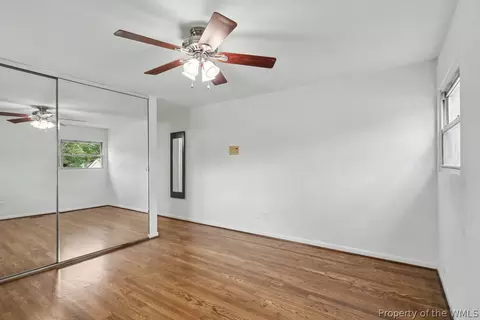 Bedroom - 125 Pennwood Dr, Hampton, VA 23666 photo 2 of 4