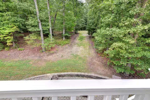 Exterior - 5339 Arbor Pl, Williamsburg, VA 23188 photo 3 of 10