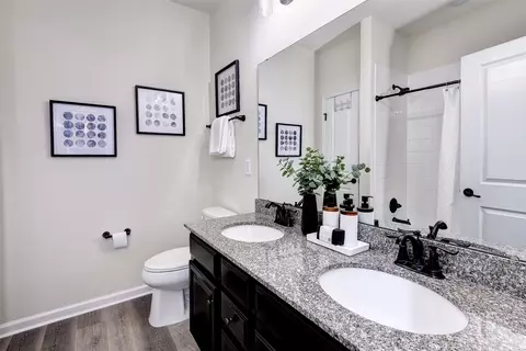 Bath - 5339 Arbor Pl, Williamsburg, VA 23188 photo 6 of 8