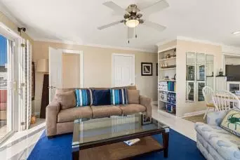 Living - 162 N First St, Hampton, VA 23664 photo 3 of 3