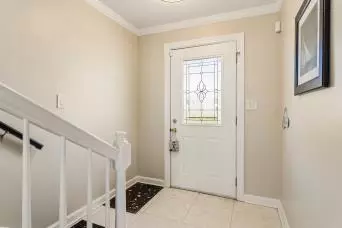 Entry Way - 162 N First St, Hampton, VA 23664 photo 2 of 2