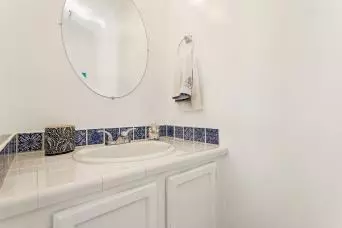 Bath - 162 N First St, Hampton, VA 23664 photo 1 of 3