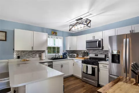 Kitchen - 111 Laurel Ln, Williamsburg, VA 23185 photo 1 of 6