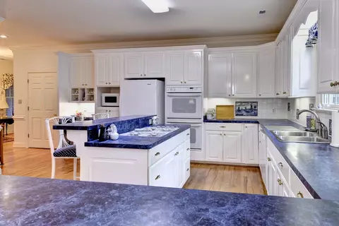 Kitchen - 151 Rolfe Rd, Williamsburg, VA 23185 photo 4 of 5