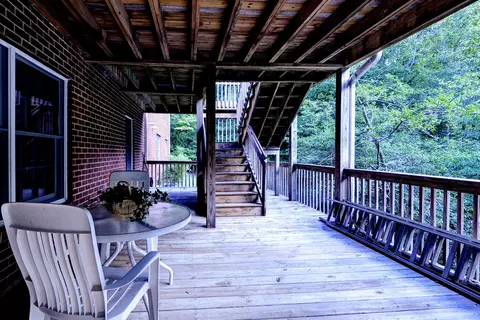 Exterior - 151 Rolfe Rd, Williamsburg, VA 23185 photo 6 of 14